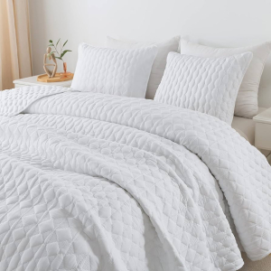 Quilted White Comforter